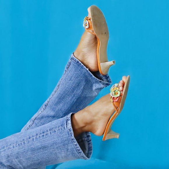 70's Orange Multicolor Leather Kitten Heel Slip on Sandals With Flower Applique! - Picture 8 of 10